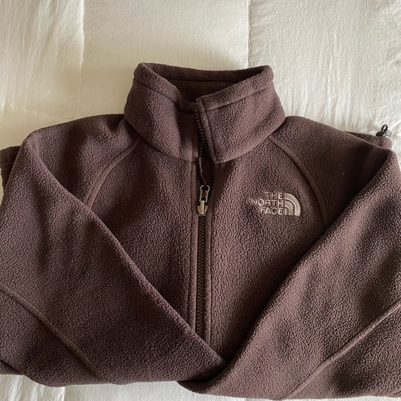 The North Face jacket in Brown - Picture 9 of 12